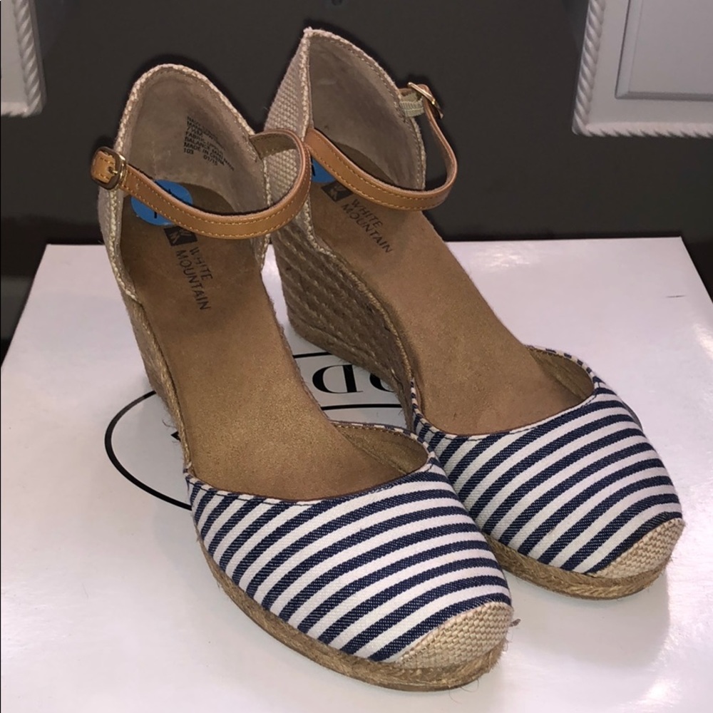 Blue and white stripe Wedge espadrille  | size 7.5